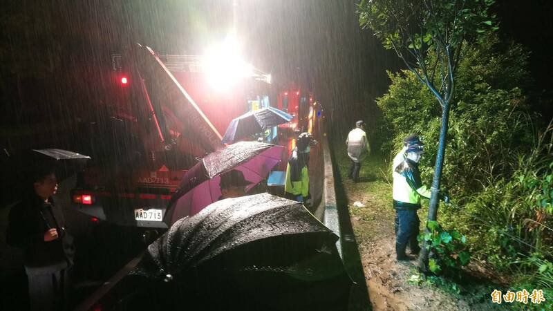 搜救人员进行第二波搜救。（资料照）