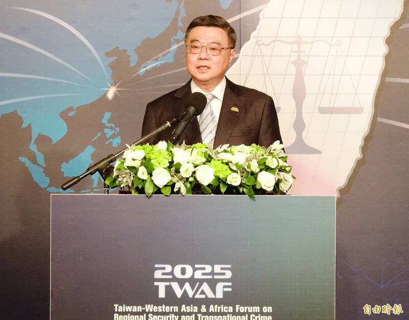行政院长卓荣泰出席调查局「台湾亚非论坛-区域安全与跨境犯罪国际研讨会开幕式」并致词（记者田裕华摄）