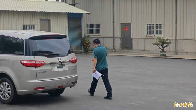 检方2度约谈文雅畜牧场陈姓负责人，厘清毒蛋流出原因。（资料照）