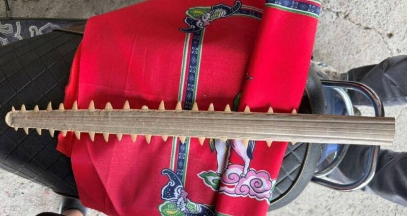 鲨鱼剑。示意图，与新闻无关。（查缉队提供）