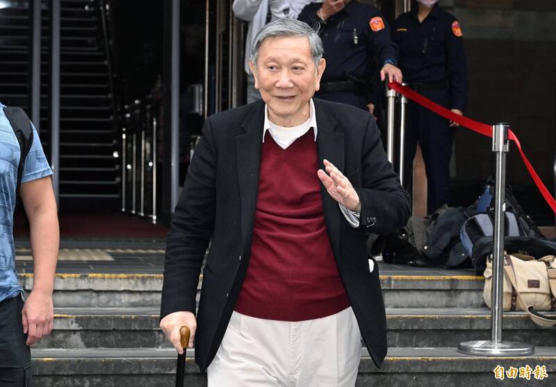 台北地院17日继续召开京华城弊案言词辩论庭，涉案被告威京集团主席沈庆京出庭。（记者廖振辉摄）