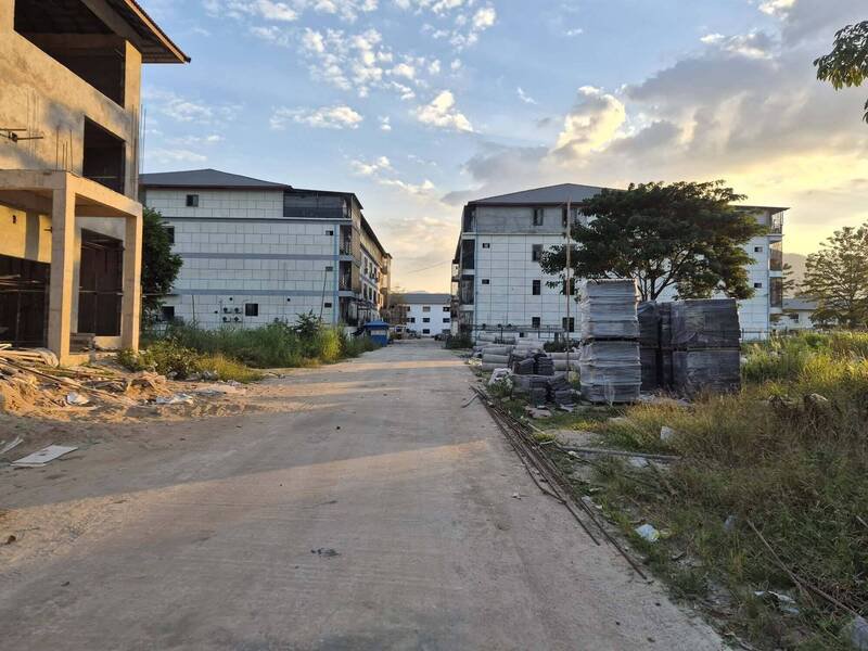 新北市议员林秉宥近日跑到缅甸「开箱」电诈园区。（图翻摄自「林秉宥」脸书）