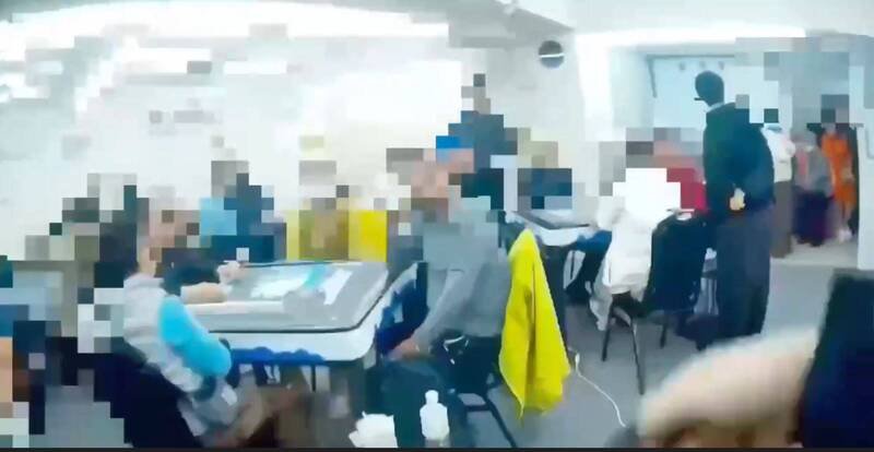 台北市万华区汉口街的「金探吉棋牌社」涉嫌经营地下赌场。（记者刘庆侯翻摄）