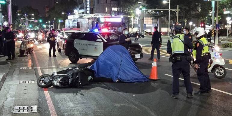 大学生在跨年夜车祸身亡。（读者提供）