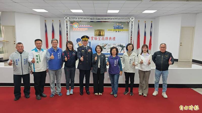 全国最南端的枪弹实验室今天启用，在地多名议员都来参与。（记者陈彦廷摄）