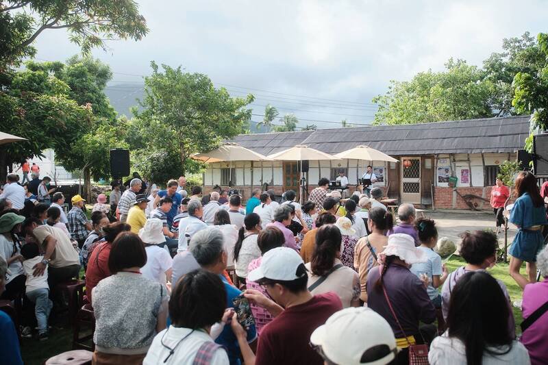 由于充满地方记忆与情怀，老屋当时成为艺文活动场地。（翻摄县府网站）