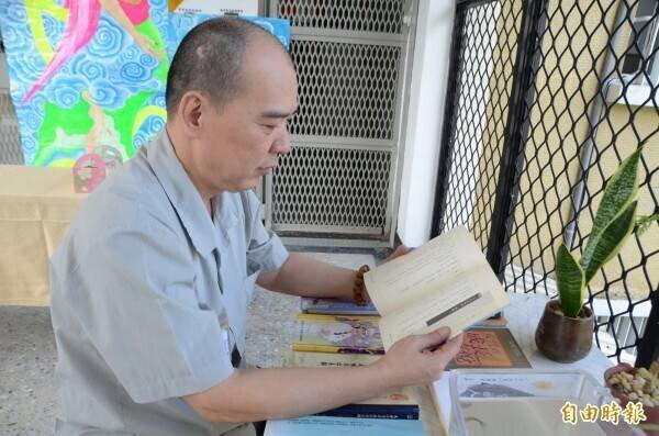 近年，陈文魁依刑事诉讼法第420条第1项第6款规定，以发现「新事实、新证据」为由声请再审，主张服刑期间参与修复式司法课程、接受辅导，已清偿犯罪被害补偿金，并有多笔捐赠纪录。（资料照）