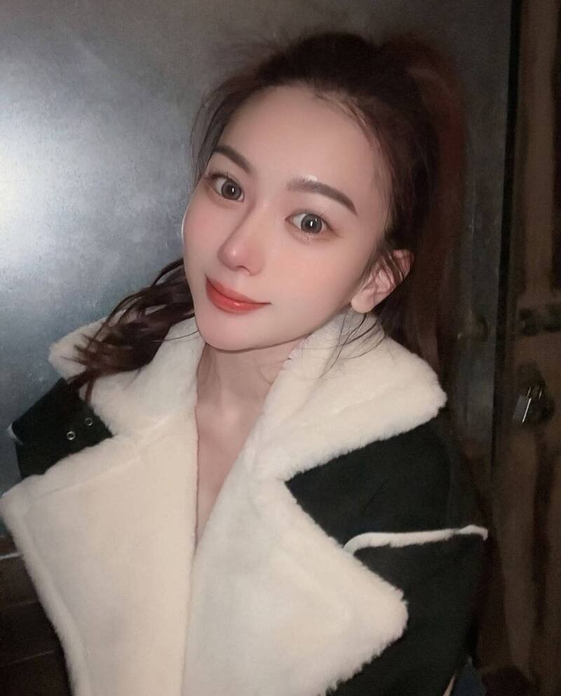 全台最大假出金诈骗集团「美乐公司」主嫌欧俞彤在个人Instagram上放多张美照，被称为「台版Jisoo」。（翻摄自Instagram）