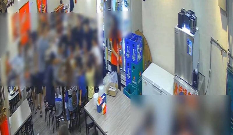 文山一分局木新派出所于今日凌晨接获报案，指称辖内一处餐厅发生持刀伤人案件。（记者郑景议翻摄）