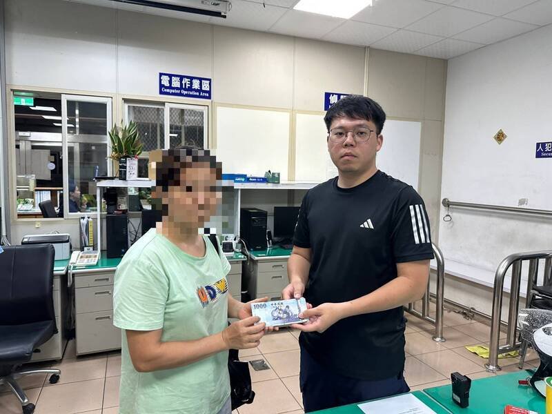 女子存款遭窃险血本无归，大园警火速寻回，保住她的辛苦钱。（记者郑淑婷翻摄）